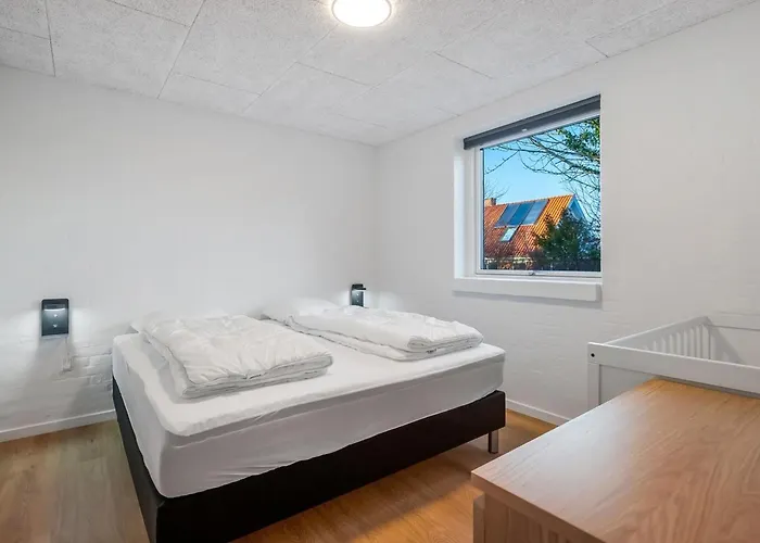 Cyrill - 2km From The Sea By Interhome Semesterbostad *